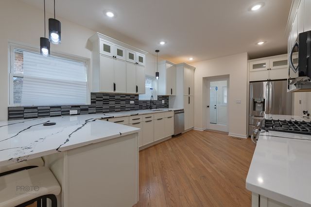 8044 S Clyde Avenue, Chicago, IL 60617