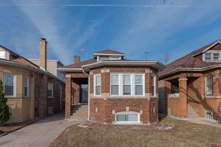 8044 S Clyde Avenue, Chicago, IL 60617