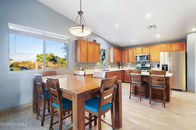 12462 N Stone Ring Drive, Marana, AZ 85653