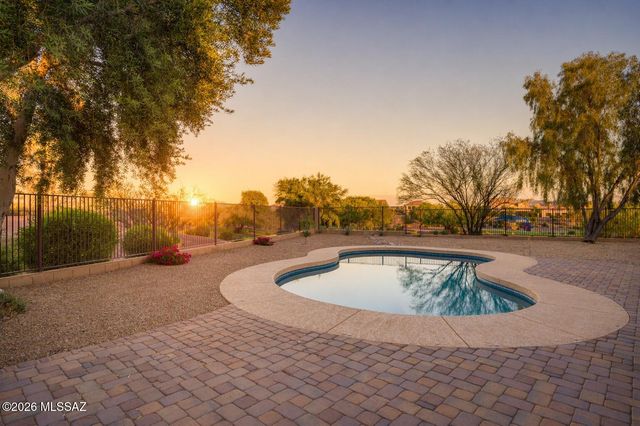 12462 N Stone Ring Drive, Marana, AZ 85653