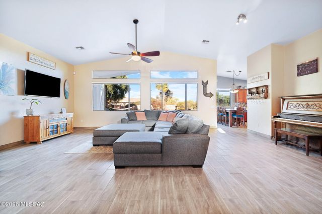 12462 N Stone Ring Drive, Marana, AZ 85653