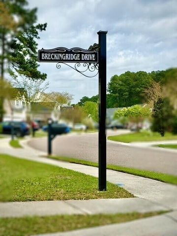 205 Breckingridge Drive, Ladson, SC 29456