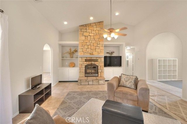 8250 Snow Cap Avenue, Pinon Hills, CA 92372