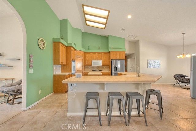 8250 Snow Cap Avenue, Pinon Hills, CA 92372