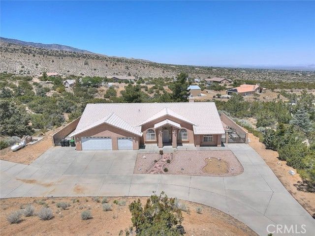8250 Snow Cap Avenue, Pinon Hills, CA 92372