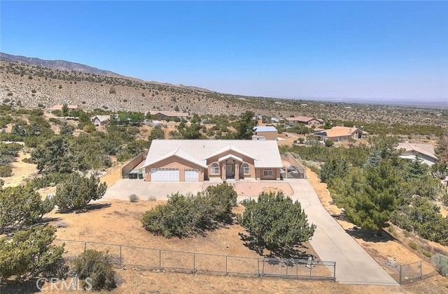 8250 Snow Cap Avenue, Pinon Hills, CA 92372