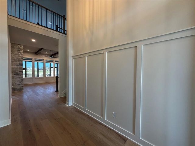 17183 S Heatherwood Street, Olathe, KS 66062