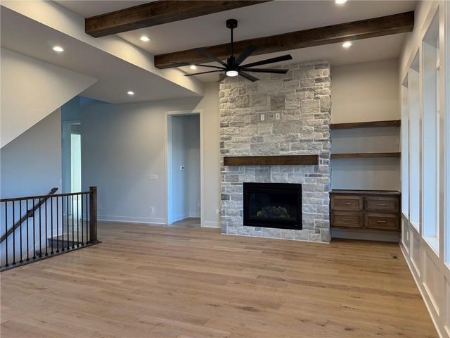 17183 S Heatherwood Street, Olathe, KS 66062