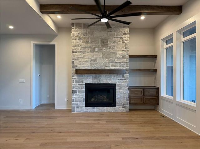 17183 S Heatherwood Street, Olathe, KS 66062