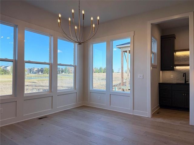 17183 S Heatherwood Street, Olathe, KS 66062