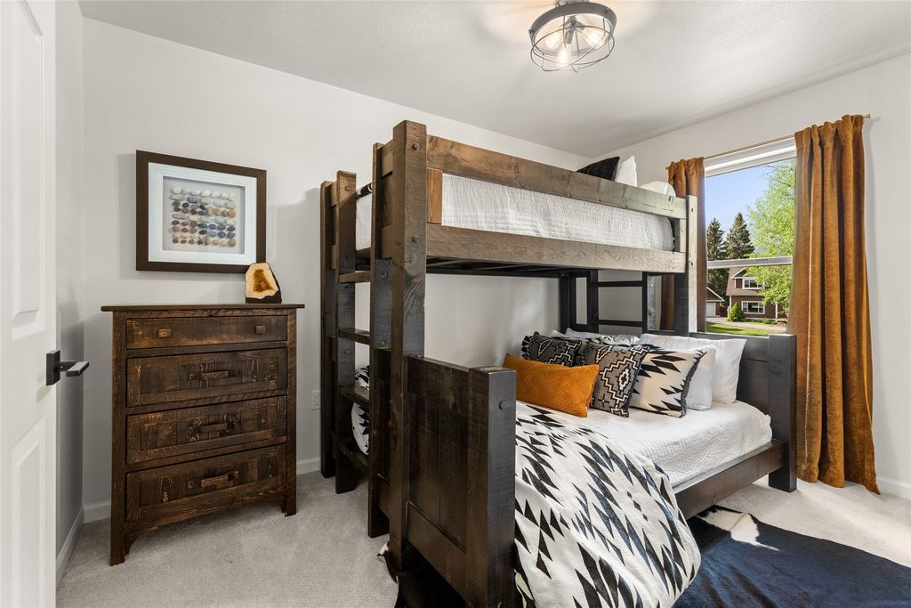 670 Crestwood Court, Whitefish, MT 59937 photo 11