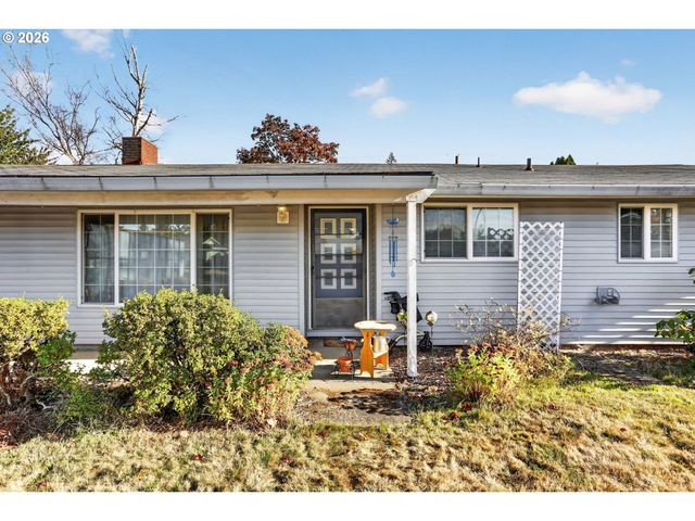 8623 Ne LEWIS Dr, Vancouver, WA 98662