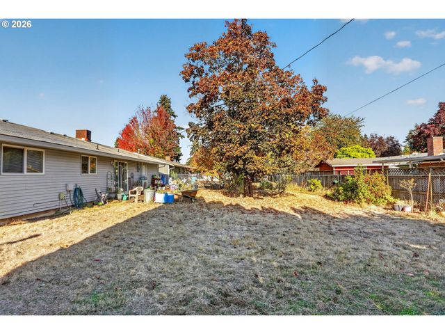 8623 Ne LEWIS Dr, Vancouver, WA 98662