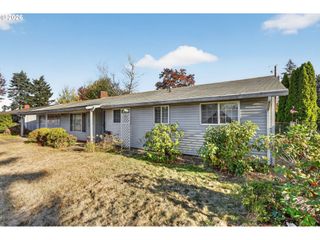 8623 Ne LEWIS Dr, Vancouver, WA 98662