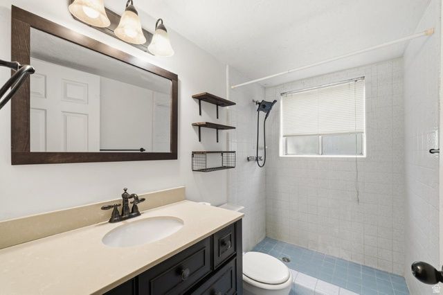 5892 S 2550 W, Roy, UT 84067