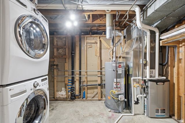 5892 S 2550 W, Roy, UT 84067