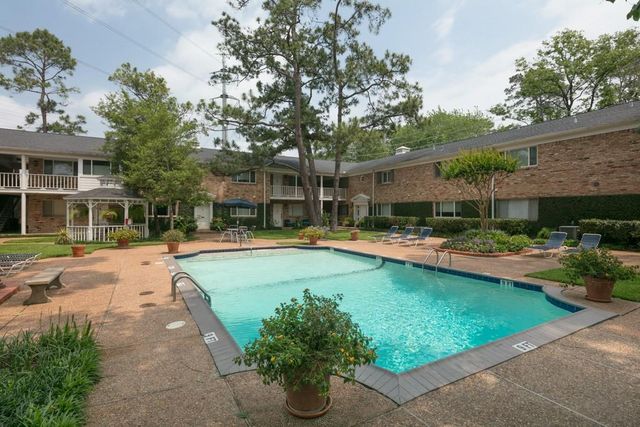 4040 San Felipe Street 176, Houston, TX 77027