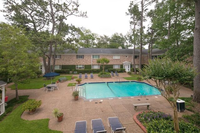 4040 San Felipe Street 176, Houston, TX 77027