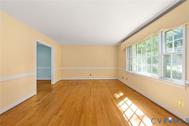 7732 Surreywood Dr, Chesterfield, VA 23235