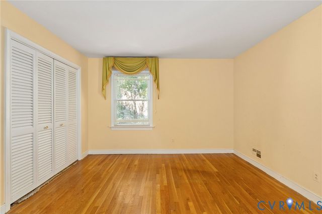 7732 Surreywood Dr, Chesterfield, VA 23235