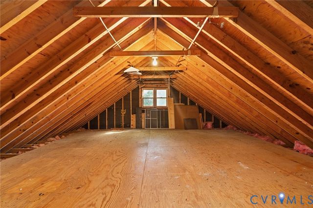 7732 Surreywood Dr, Chesterfield, VA 23235
