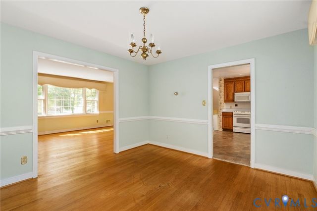 7732 Surreywood Dr, Chesterfield, VA 23235