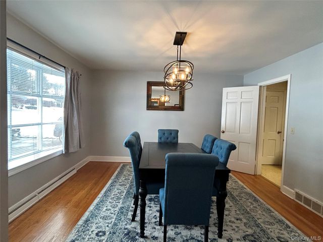 52 Clover Hill Drive, Poughkeepsie, NY 12603