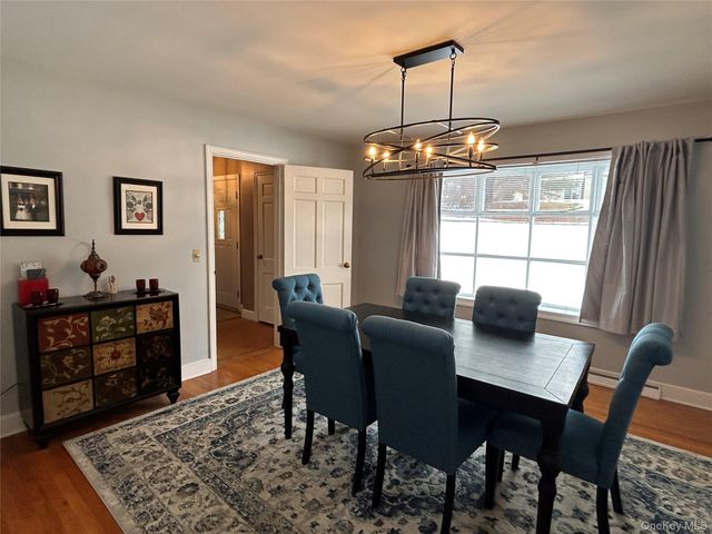 52 Clover Hill Drive, Poughkeepsie, NY 12603