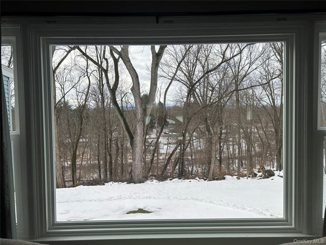 52 Clover Hill Drive, Poughkeepsie, NY 12603