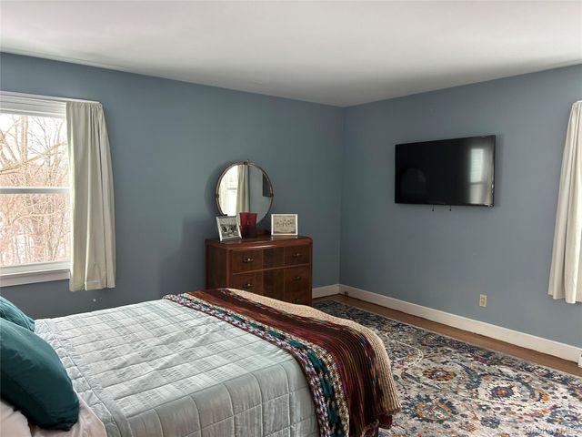 52 Clover Hill Drive, Poughkeepsie, NY 12603