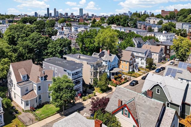 19 Rill St 2, Boston, MA 02125