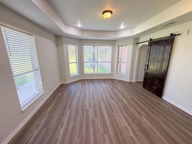 1619 County Road 612, Dayton, TX 77535