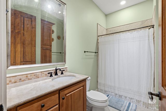 16728 County Road 6 200, Gulf Shores, AL 36542