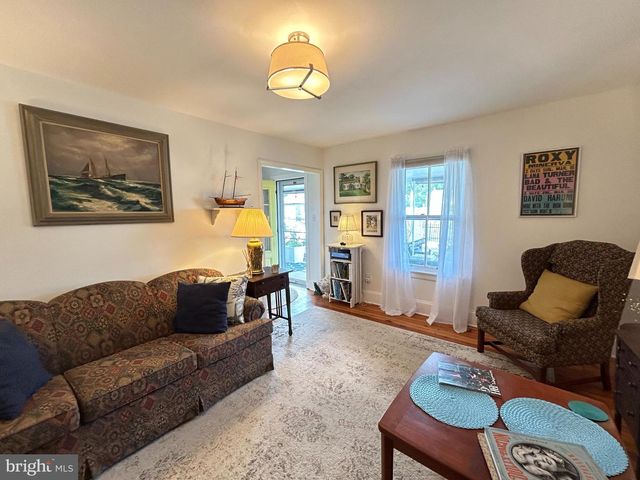 203 WALNUT ST, Milton, DE 19968