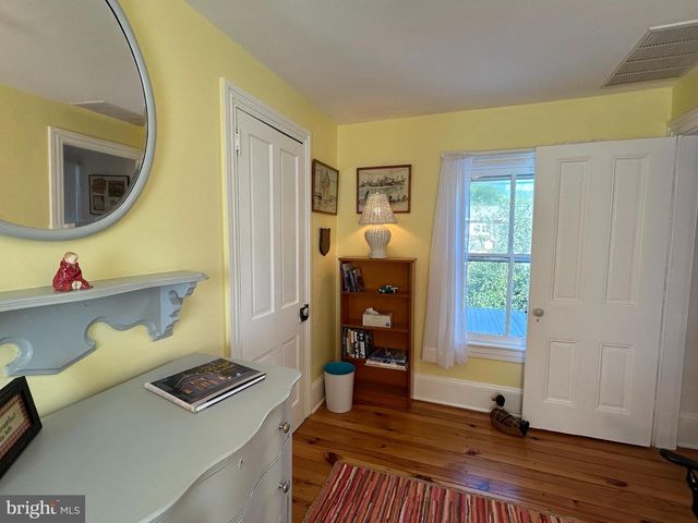 203 WALNUT ST, Milton, DE 19968