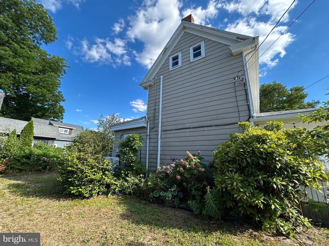 203 WALNUT ST, Milton, DE 19968