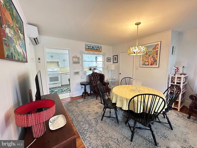 203 WALNUT ST, Milton, DE 19968