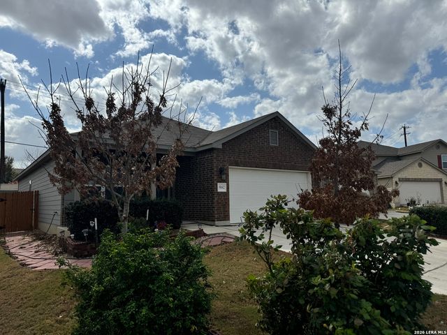 9042 Halbert Falls, San Antonio, TX 78245