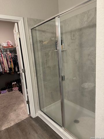 9042 Halbert Falls, San Antonio, TX 78245