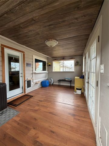 703 Carver Street, Whitesboro, TX 76273