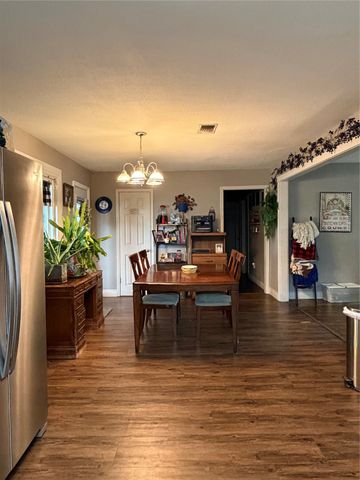 703 Carver Street, Whitesboro, TX 76273