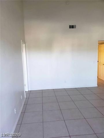 2981 Country Manor Lane 118, Las Vegas, NV 89115