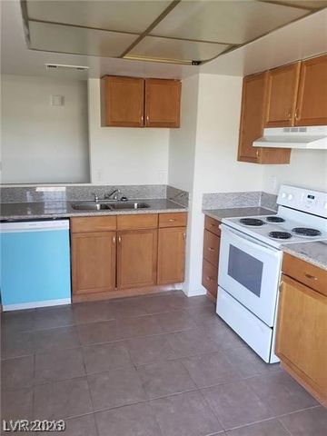 2981 Country Manor Lane 118, Las Vegas, NV 89115