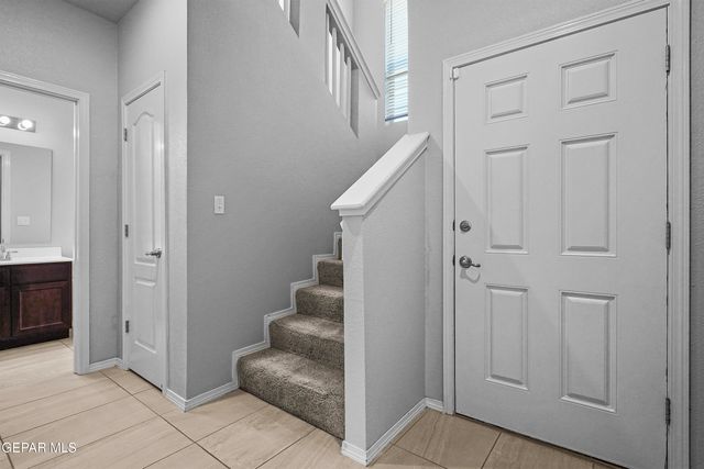 210 Lago Maggiore Street, Horizon City, TX 79928