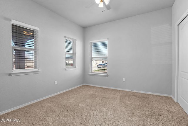 210 Lago Maggiore Street, Horizon City, TX 79928