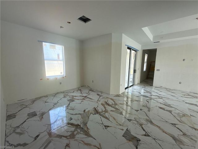 5222 Lee ST, Lehigh Acres, FL 33971