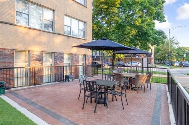 1303 W Estes Avenue 4E, Chicago, IL 60626