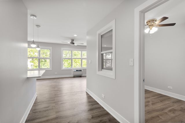 1303 W Estes Avenue 4E, Chicago, IL 60626