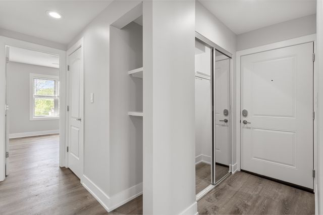 1303 W Estes Avenue 4E, Chicago, IL 60626