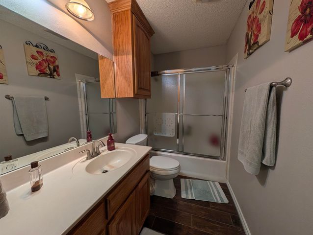 1609 JOHNSON ROAD, Iowa Park, TX 76367